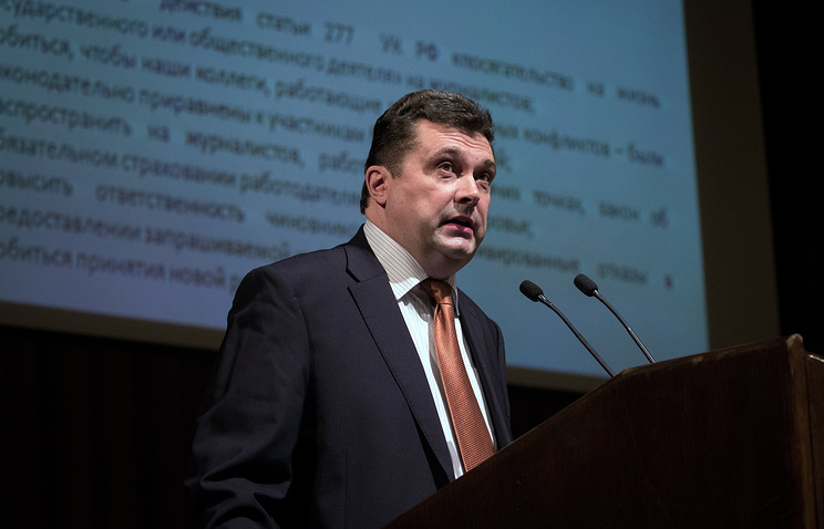 Владимир Соловьев: ответственность чиновников за отказы в предоставлении информации СМИ надо повысить