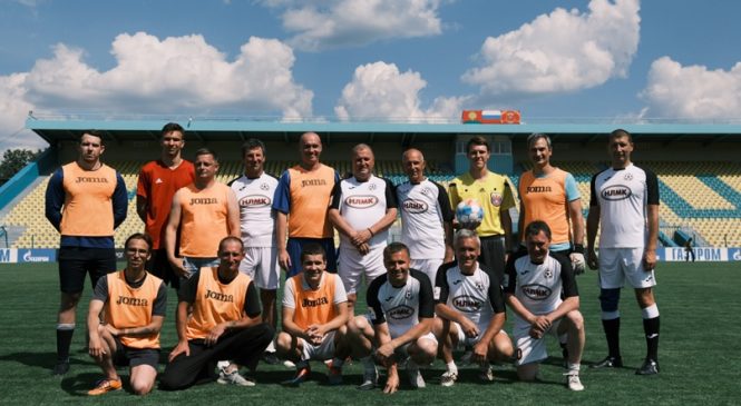 Журналисты приняли вызов футболистов-ветеранов липецкого «Металлурга»