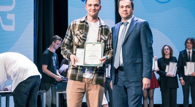 НА ЛИДЕРСКИХ ПОЗИЦИЯХ